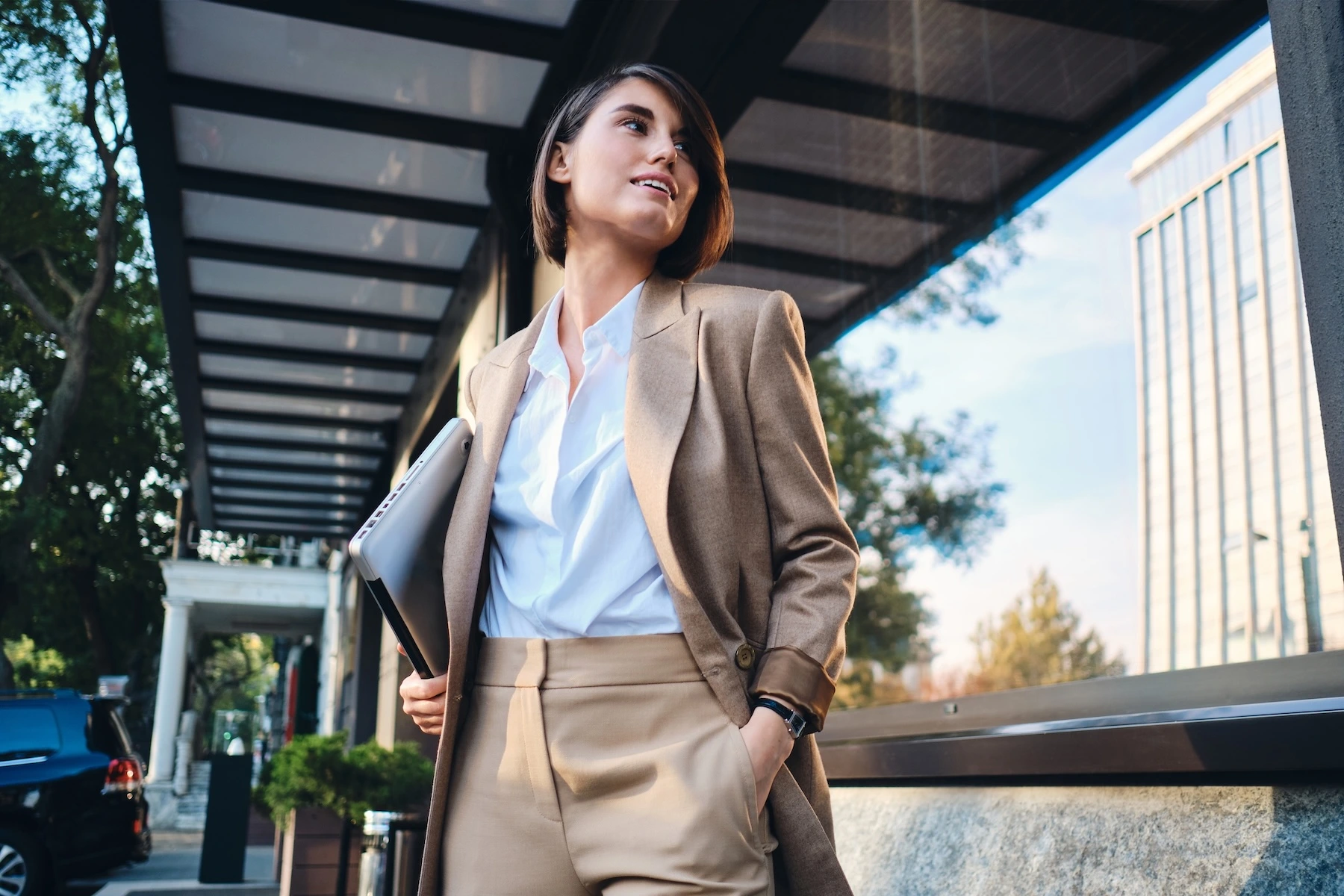 Planning your career: Bachelor's degree vs. college diploma salary in Canada