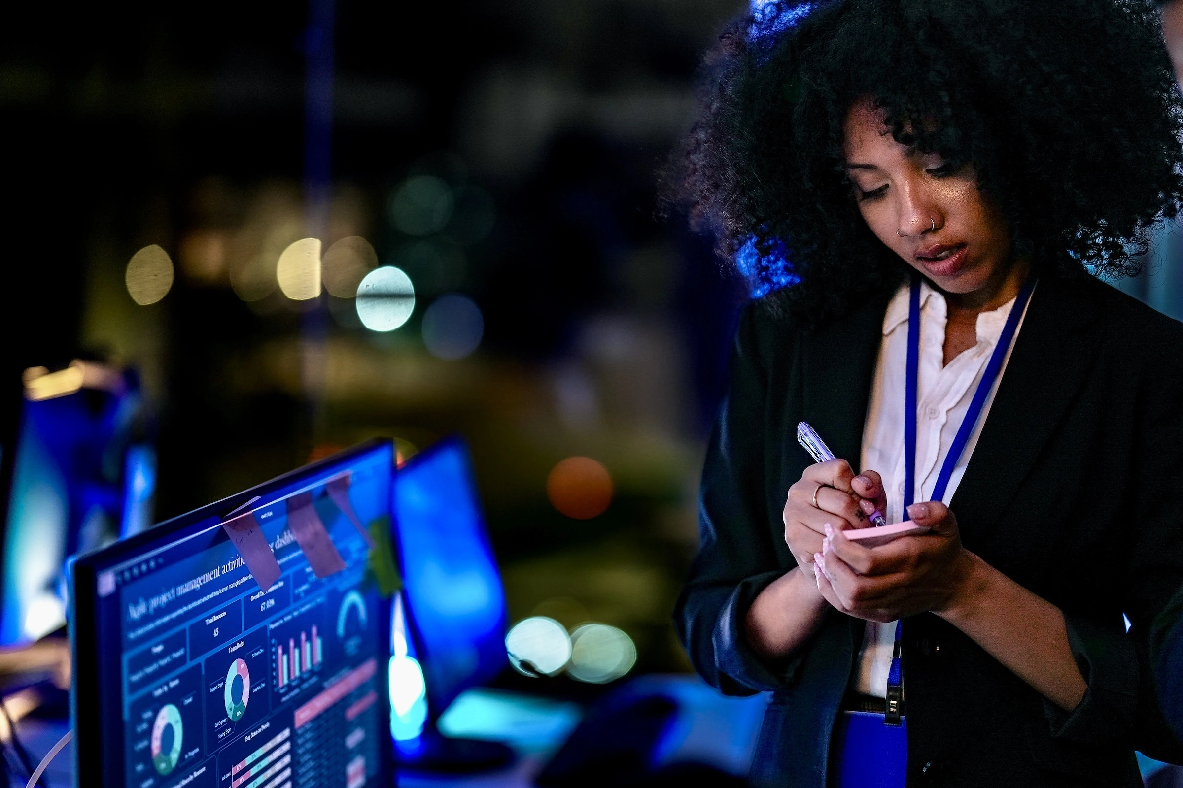 Top 7 management analytics careers for MBA graduates in the AI economy
